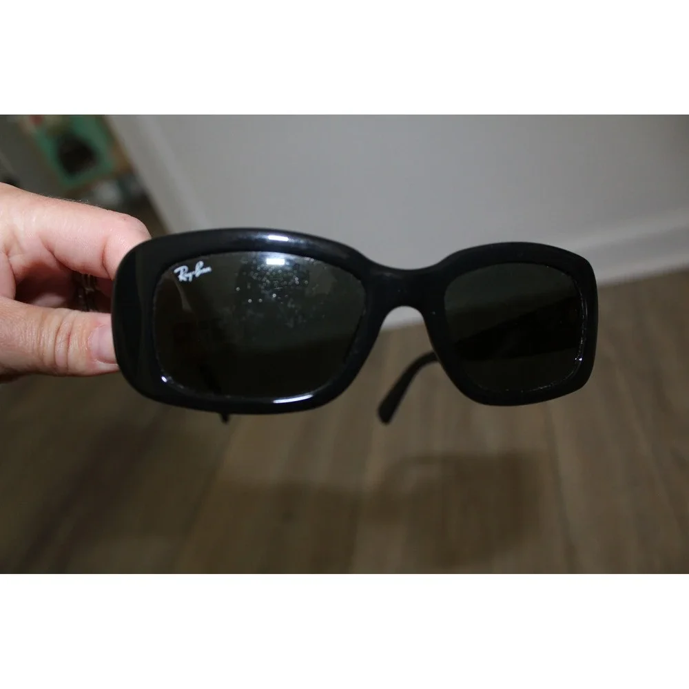 Ray-Ban RB 4122 601/71 Black Rectangular Sunglasses Made in Italy Women